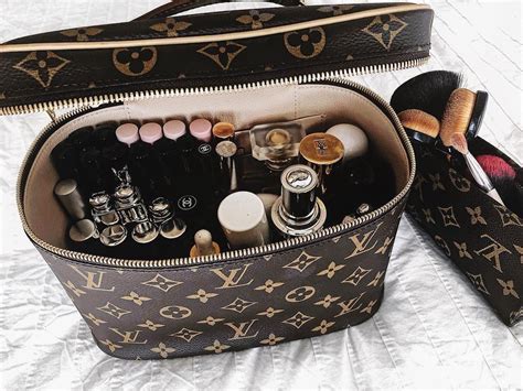 louis vuitton makeup